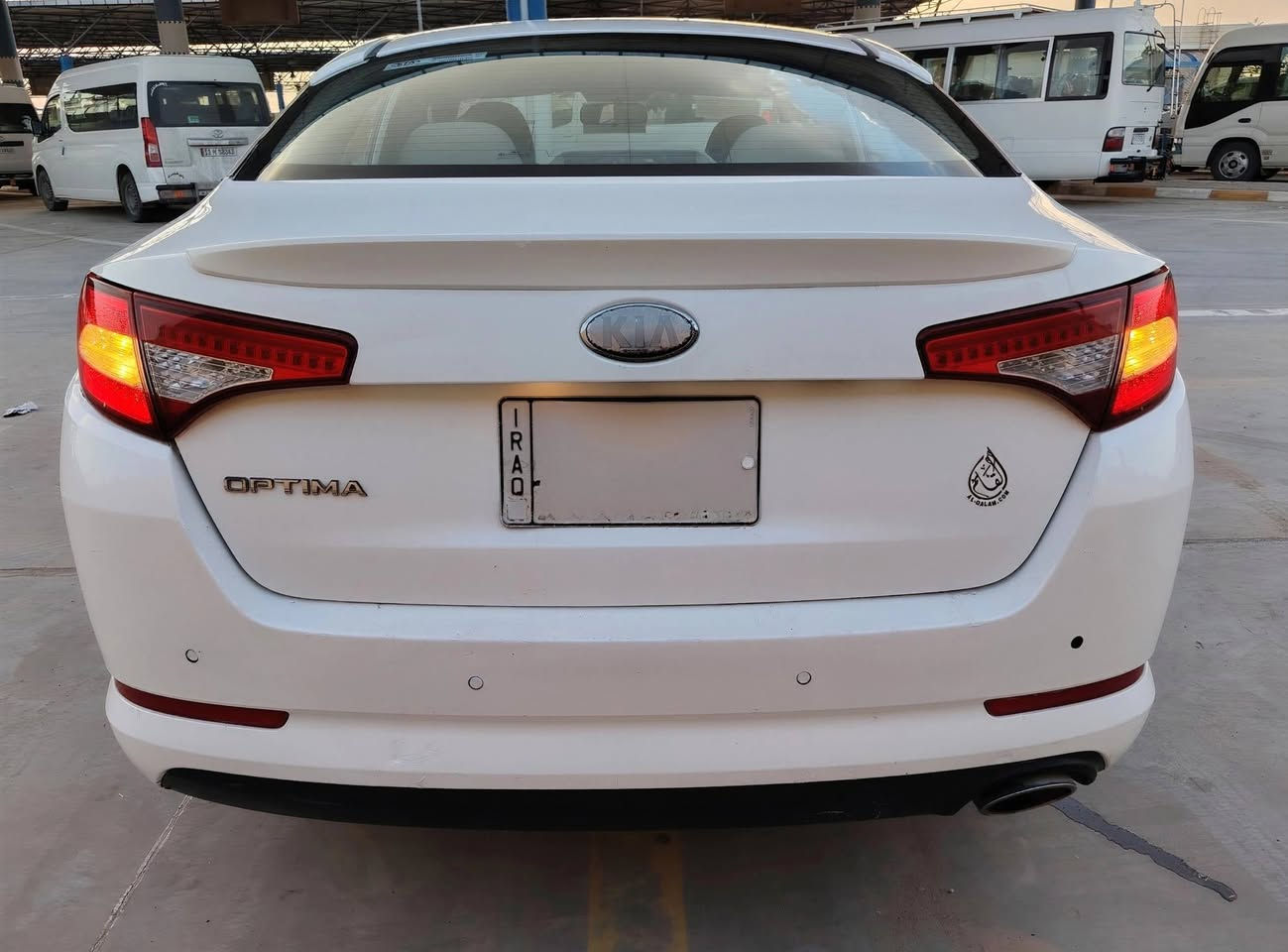 السلام عليكم
كيا اوبتيما خليجي موديل 2014

مكفوله من الضربه والتبديل والصبغ ماعد صبغ قطعه وحده تجميل شرط والباقي كفاله عامه حتى من البارد والشخوط والخياس

محرك 2000 دوش شرط برغي مامفتوح بيه

رقم قادسيه مشروع وطني تحويل مباشر سنويه لغايه 2027

سياره جديده وجاهزه كير ومحرك وحداديه وتبريد تخم تاير جديد

السعر (128) مكان السياره الناصريه مركز
الهاتف ***********
