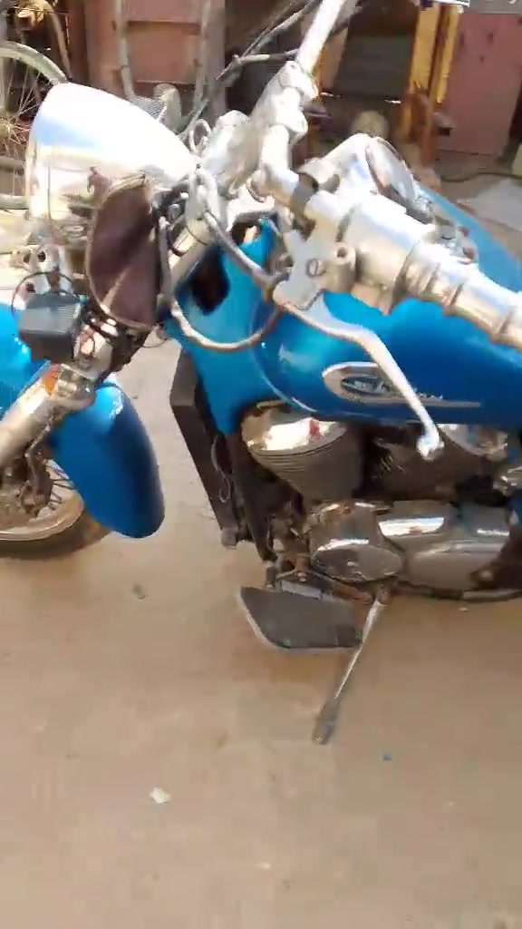 للبيع هوندا شادو 750cc الدراجه خير من الله جاهزه وين متريد روح بيهه
المكينه مجفتهه خانه وحده وخير من الله مكينتهه شلعه معدل  عليهه اضافات يدات ستيل درع خلفي جنط مابيهه نقص دوسات 

وايضا متوفر هوندا ستد ببر كير مكينه خير من الله بس طافيه الدراجه ابيعلك مكينه وشاصي روح وديهه لاي فيتر يشغلهه الك المكينه ايضا مجفته تجفيت مضبوط

السعر المطلوب بلشادو 17 ورقهه وبيهه مجال بسيط

الاستد ب900 الف وبيهه مجال ايضا

للعلم الدراجات ممرقمه ما مرقمه

للتواصل
***********
***********
مكاني
بغداد نهايه حي اور منطقه سبع اقصور
