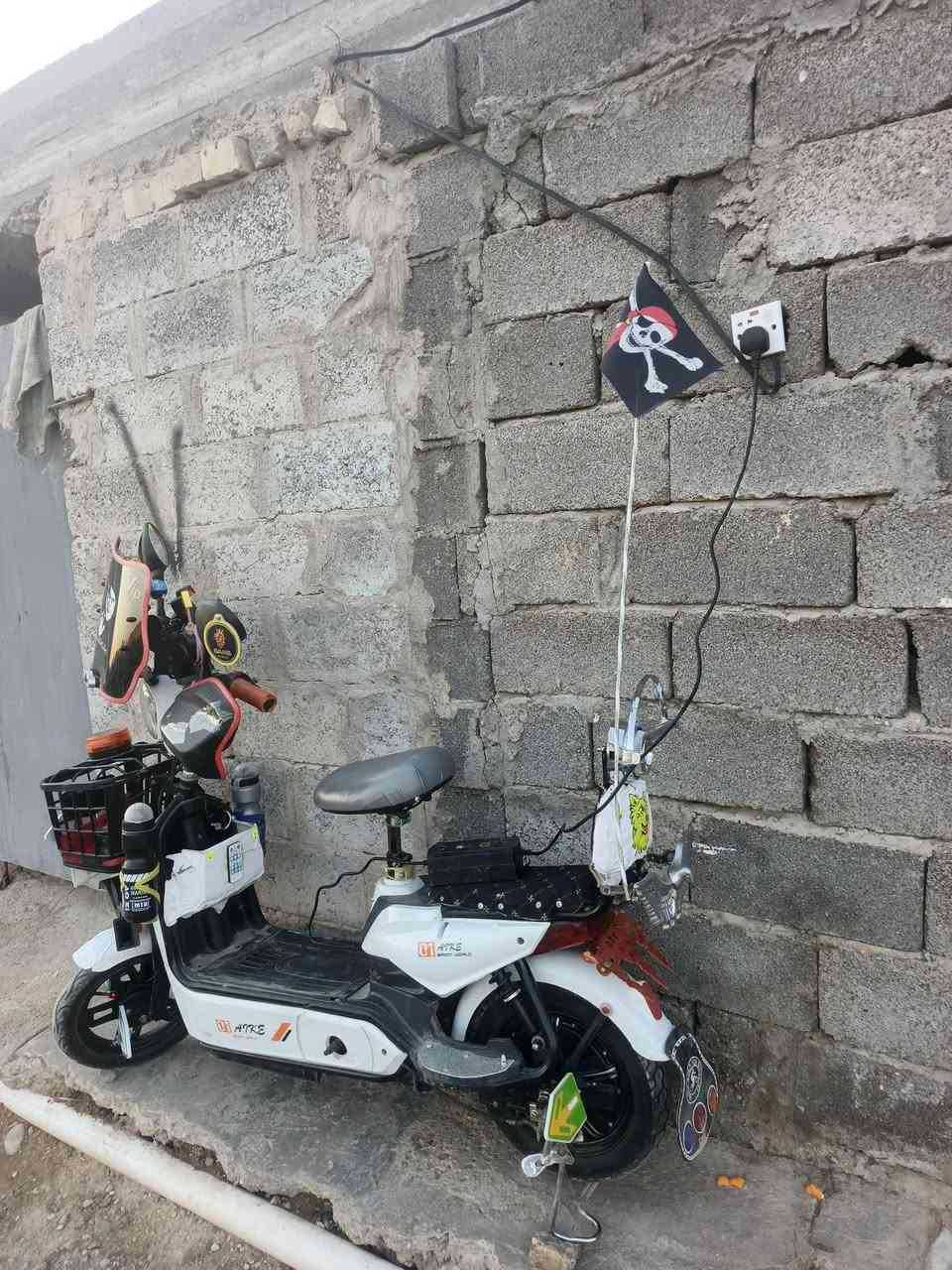 الستفسار ***********
السعر 400  وبيها مجال الشعب
