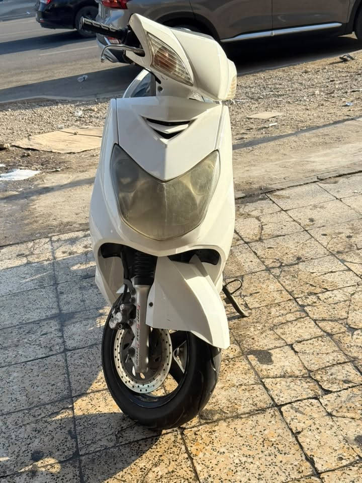 سلام عليكم سكنس فحل كابريتر دراجه دراجه تجفيت جديد نقص ترايش فقط دراجه نكره سلف بكل وقت كهربائياته كله كامله سعره ٤٥٠بيه مجال مكاني زعفرانيه 
***********
