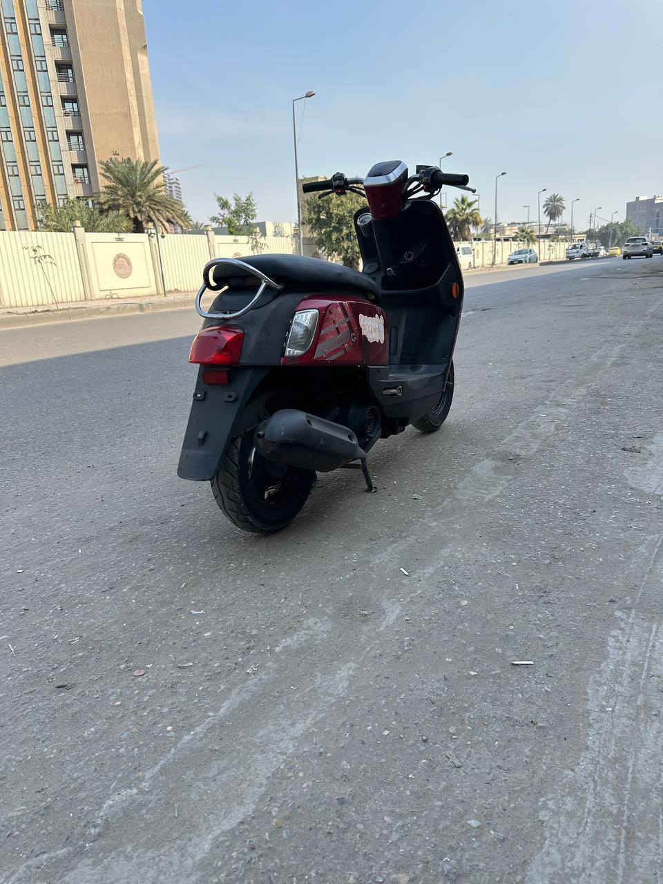 سلام عليكم بوليس مصطره حديث لون كرزي درجه كلش حلوه بلاديه شلعه ومعدل للبيع او مراوس مكاني زعفرنيه سعر خاص ***********
