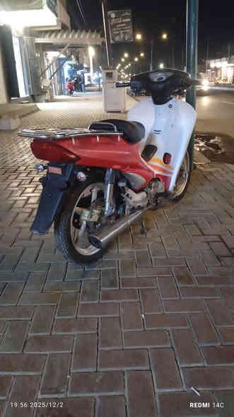 السلام عليكم لبيع سرفيز 
ب600
***********
,2015
مكان صلاح الدين بلد 
كامل مكمل
