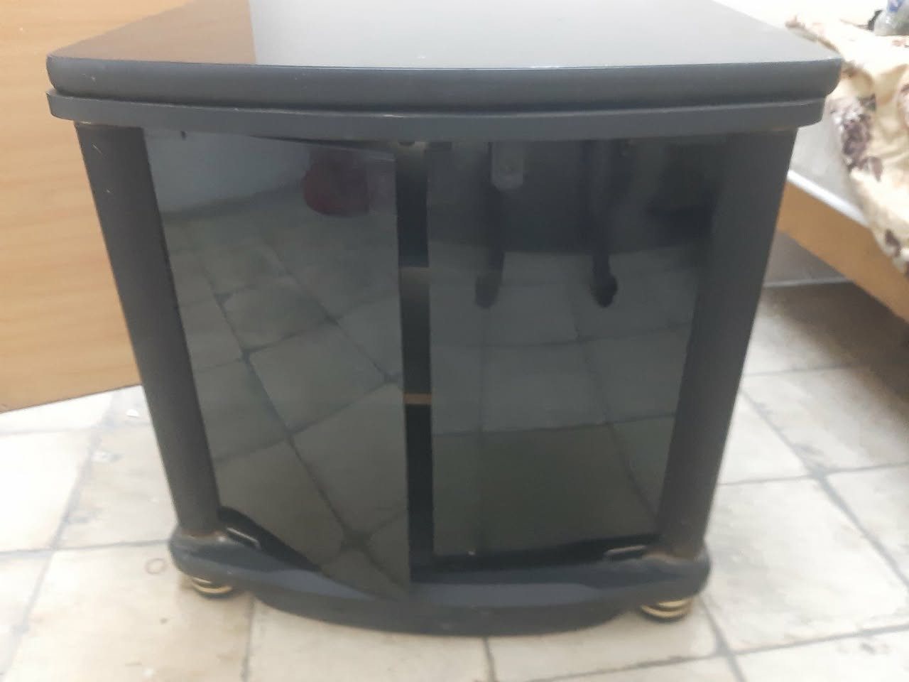 كوميدي صغير  سطحه دوار وبواب زجاج ٢٥


**إذا كنت صاحب هذا الإعلان وتريد حذفه لأي سبب، رجاءا أرسل رسالة إلى الدعم الفني**