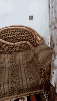 السلام عليكم تخم لبيع نضيف السعر60الف مكاني سبع البورشارع بلقيس‏‪***********‬‏وهذأ رقمي
