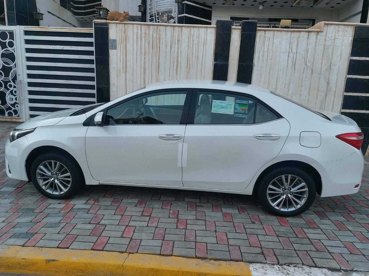 #بوضع__الزيروووووو 😍
تويوتا كورلا 2014 خليجي شركة ساز 
ماشيه 62 الف حقيقي... 
فول مواصفات عدا الفتحه 
مكينه 2000 المرغوب بوضع الشركة 
مكفوله من الصبغ والتبديل والبارد كفالة عامه 
رقم بغداد دولي الجديد تحويل مباشر 
للاستفسار 
***********
. 
. 
✅علق تم يصلك السعر خاص مباشرةً ⚡💰⚡💰⚡
. 
. 
. 
. 
. 
💥اذا كنت تريد نشر سيارتك تواصل معنا عبر الصفحه.
