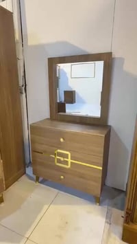 غرفه ٦ قطع • نقل مجاني بغداد • قفل