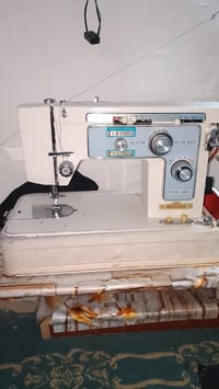 مكينه خياطه • بلذر • خياطه درجه اولى