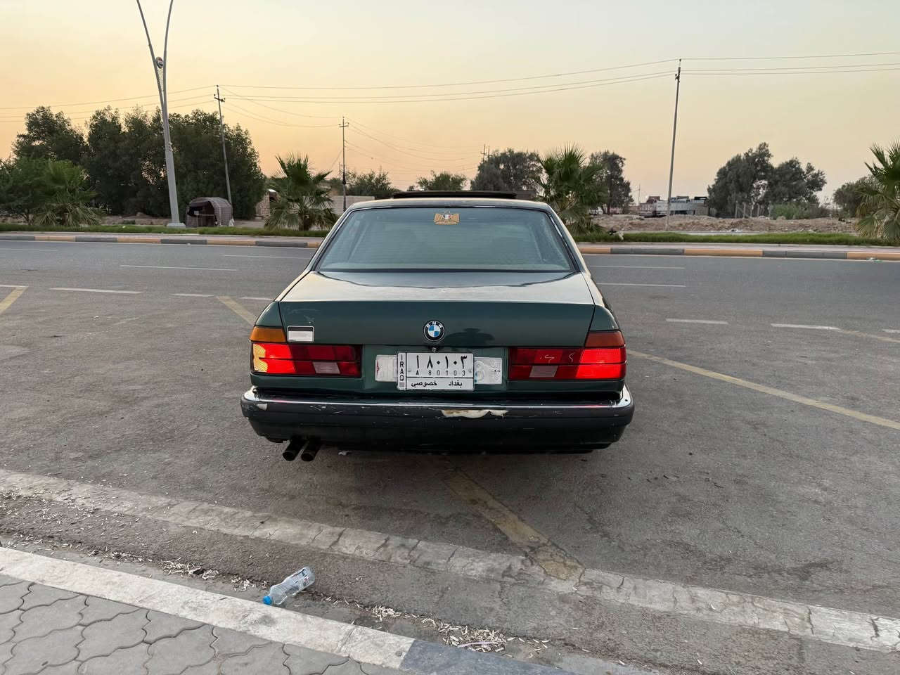 BMW 735i 
للبيع موديل ١٩٩١ 
السيارة فول مواصفات 
فتحة سقف ، كشنات كهرباء ، مرايات كهرباء 
دبل جكمجه دبل ايرباك 
الموقع البصرة / الزبير 
للاستفسار *********** الزبير, البصرة
