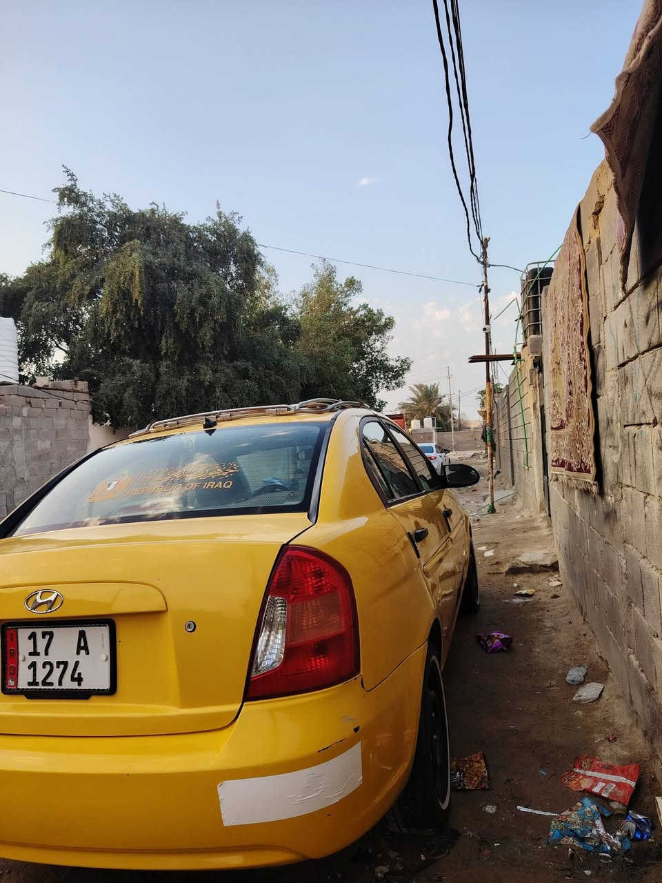 السلام عليكم اكسنت موديلات 2009 سياره جديده حلوه ومكينه كرتون جير توني شاده حداديه توني نافضها سياره تخم تاير سياره بديها مسبوق بيها متجر بيبارد وبيها معجون اربع اصابع البصره بالزبير انت ***********
