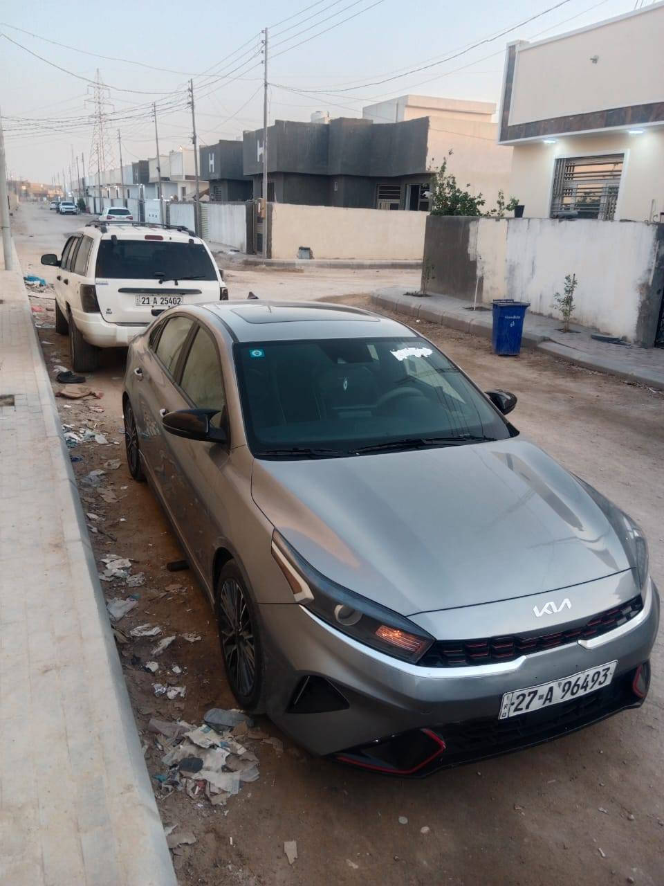 كيه فورتي 23
امريكي فول 1/1
جي تي 
ماشيه 36الف 
كفاله تقرير  
محرك دوش
 السعر 160 مجال قليل 
***********
