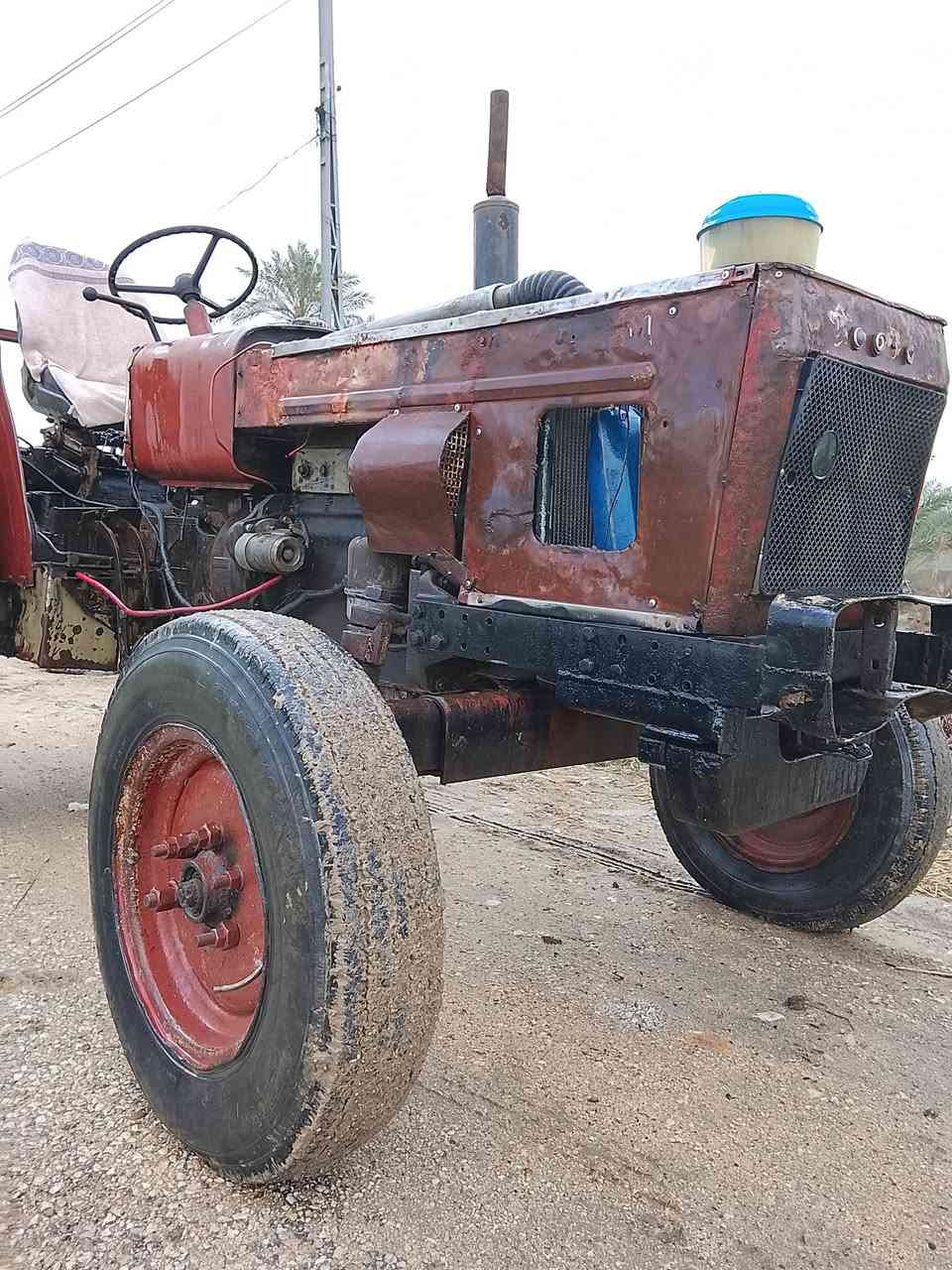 مكينه عنتر لبيع مكينه جاهزه المكان نجف قضاء المشخاب الشراي يتصل ***********
