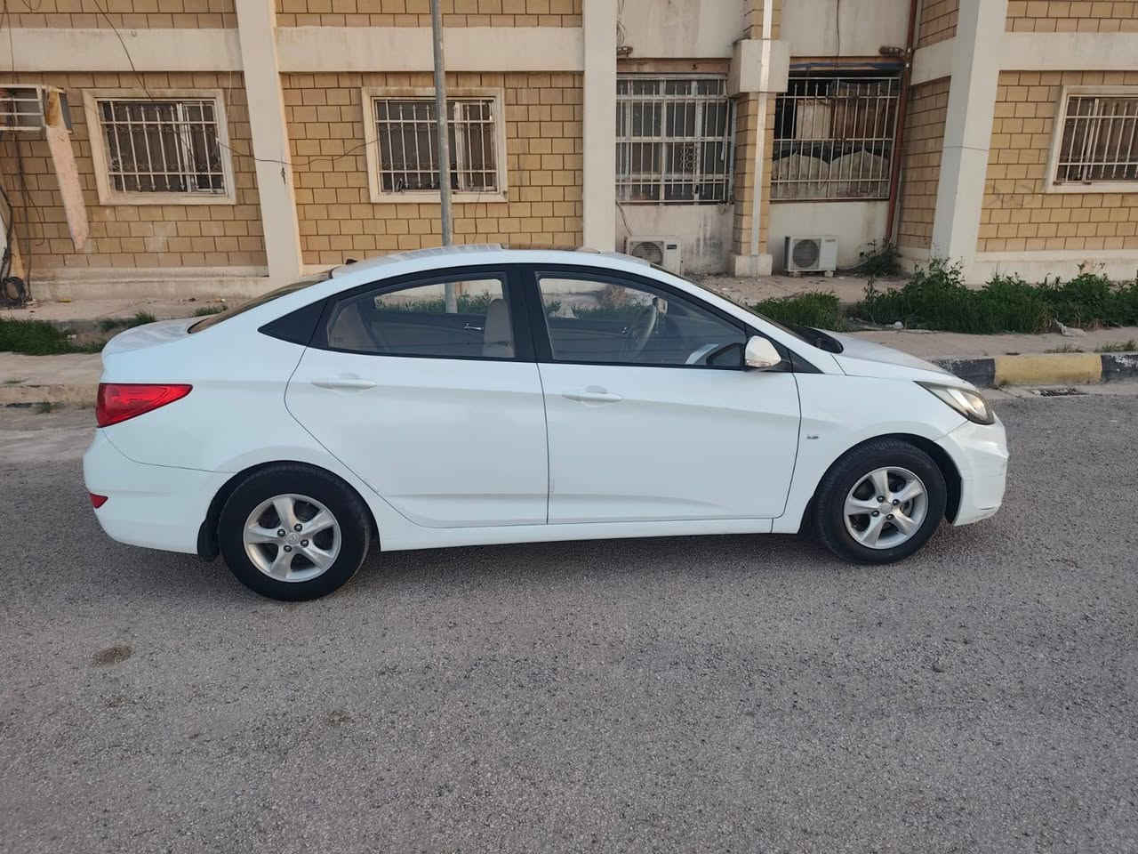 السلام عليكم اكسنت 2012 خليجي كفالة عامه 1600 نضافه 100% رقم بغداد السعر 105
للبيع 
للاتصال والمراسلة ***********
