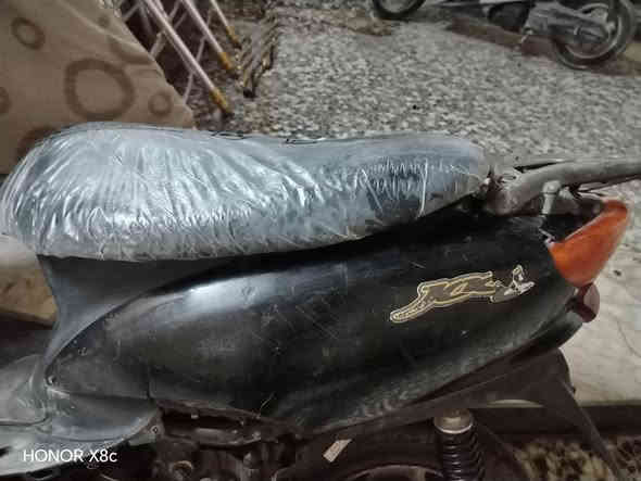 سلام عليكم دراجة عصفورية كلهة كاملة سلف هندر كهربائيات كلها كاملة مكاني بغداد شعلة السعر 250وبيهة مجال الاتصال ***********
