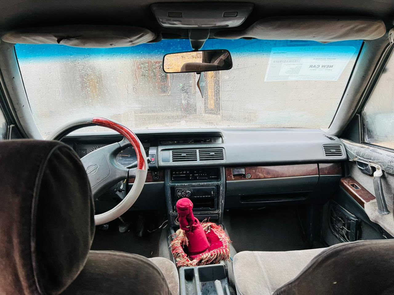 السلام عليكم سياره سدرك مامسجل مال ساحات موديل 2003 محرك بلادي صدرجديد تواير نص عمر محرك بي لاستيك ولف كير جديد ***********
