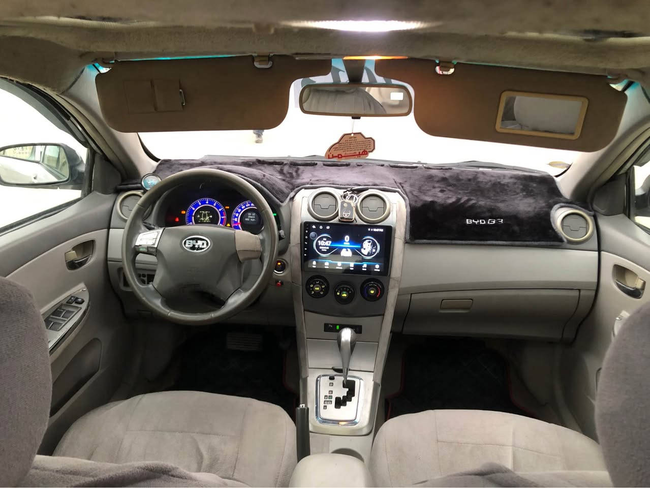 هەرزانترین نرخ 
$28 کۆتای        رانیە       *********** ڤایبەر و واتس ئاپی لەسەرە
بی وای دی مۆدێل 2013 گێر تۆماتیک تەبرید سارد و گەرم لەسەر سویچ 
گێرو مەکینەی کراوەتە بیکاشۆ ی مەرغوب
سەنەوی و حاسیبەیە بەشەرتی ئەوەلیات
سەیارەکە هەزای مەسروف بو گەڵا ببڕە 
پێش و پشتی کەپسە لێدراوی قورس و سوکی نیە خایسی نیە
گێر مەکینە موس و براوە خایس بەشەرت
کامل کارەبای و ناوگێچ و تندو تۆڵی بەشەرت
بەسمەیە سنوق بەسمە چوار جام کارەبا شاشە ئایپاد ئاوێنە کارەبا قوفڵ مەرکەزی و کۆنتڕۆڵ سڵایت حاسەیە
سەیارەکە لێخوڕینی زۆر خۆشەو هیچ مەسروفی تیانیە بەنزین زۆر زۆر کەم ئەخوا رانية, السليمانية
