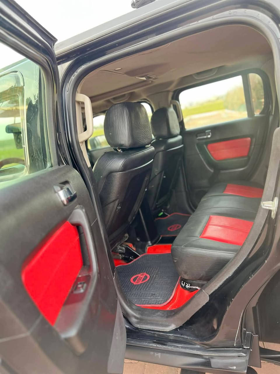 2007ب محرك 5سلندر قبغ اسود اقتصادي جدا بلبنزين سياره جاهزه ترايها جديد دون صبغ بدون جلح بدون بارد سياره جديده وفول مواصفات سعرها قفل 95 خواتها 120جواها بسنت ممابيع ولتخابر وانزل ورقه ورقتين ومتتجي وعود كاذبه قفل قفل 95 هزه وفحص جديد تحويل مباشر دهوك مراوس فقط ميماتي نضيف او بيتل 2012 انبار هيت ***********وماعندي توصيل تكلي جيبلياه نشوفها تعال بغداد نجف ليريدها يجي هوه دلفري غير موجود معندي مطعم
