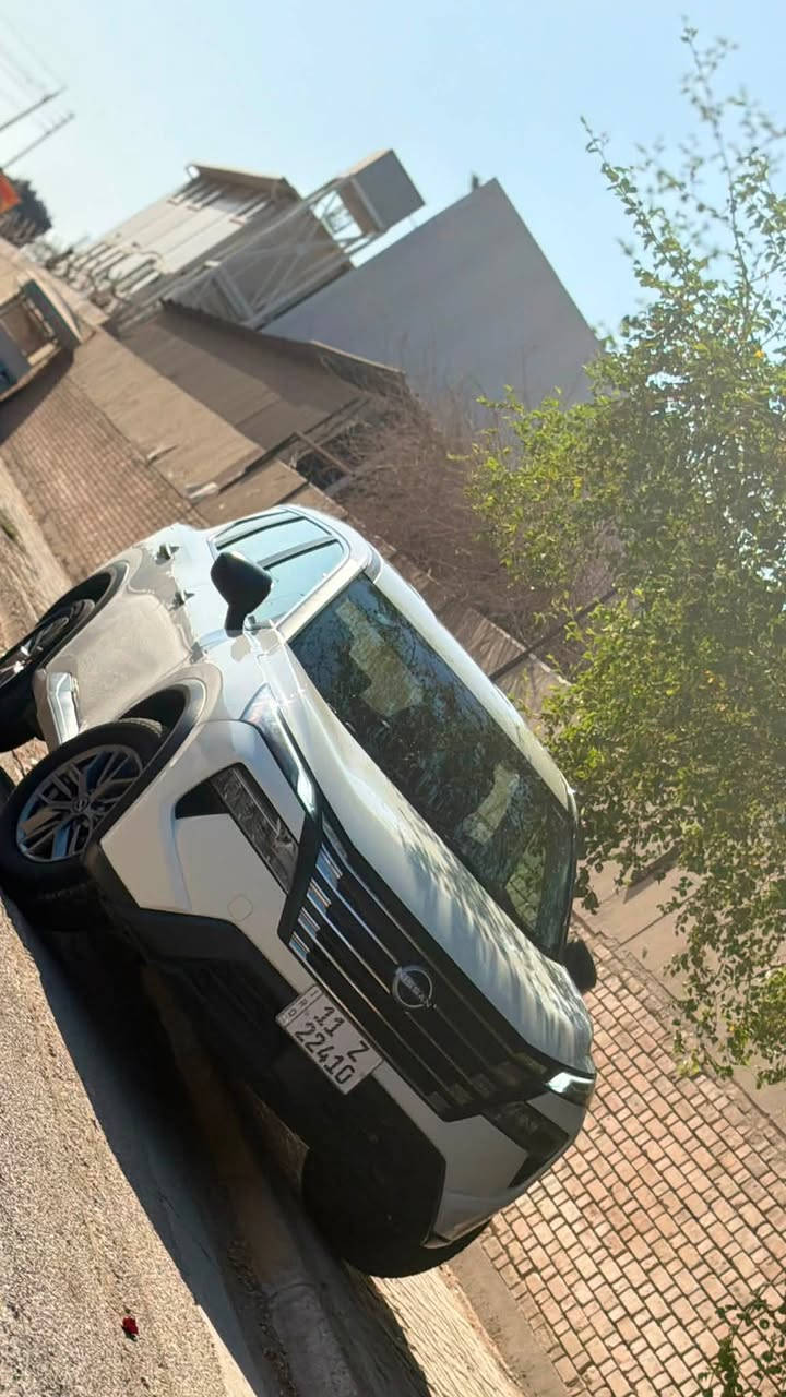 اللهم صلِّ على محمد وآل محمد 🤍

 للبيع نيسان روج  2024 بحالة شبه الوكالة وبسعر منافس،

🔹 Nissan Rogue SL – موديل 2024
🔹 ممشى 38 ألف فقط
🔹 رقم بغداد الجديد – باسمي
تحويل ثاني يوم باسمك هزه ورقم جدد 

🔹 السيارة داخلة على إيدي شخصيًا وأنا أول من رقّمها.
🔹 بحالة الوكالة وما زالت على تايرات الشركة الأصلية.
🔹 إدامة كاملة في مركز هانوفر، وجاهزة للاستعمال ولا تحتاج أي مصروف.

📌 

* وارد أمريكي.
* الإيرباكات ولا ايرباك طاك 
* ⁠سليمة ولم تنفتح.
* الضرر كان خفيفًا جدًا (شخوط بالدعامية وشخوط بالجاملغ  الخلفي فقط)،
❗️❗️* صور الحادث والسونار مرفقة داخل المنشور حتى يكون المشتري على اطلاع كامل.❗️❗️

💵 السعر: (( 16,700 دولار))
167وبيها مجال بسيط وموسعرها هذا

📍 الموقع: بغداد – الأعظمية الكريعات

السيارة شرط السونار والفحص ماخليك تاخذها اذا ماتفحصها وايشي يختلف عن كلامي تاخذ السياره وفلوس فوكاها...

📞 للجادين فقط، التواصل على الخاص أو الاتصال.
سرمد ***********
واتساب ماسنجر متوفر 24ساعة
