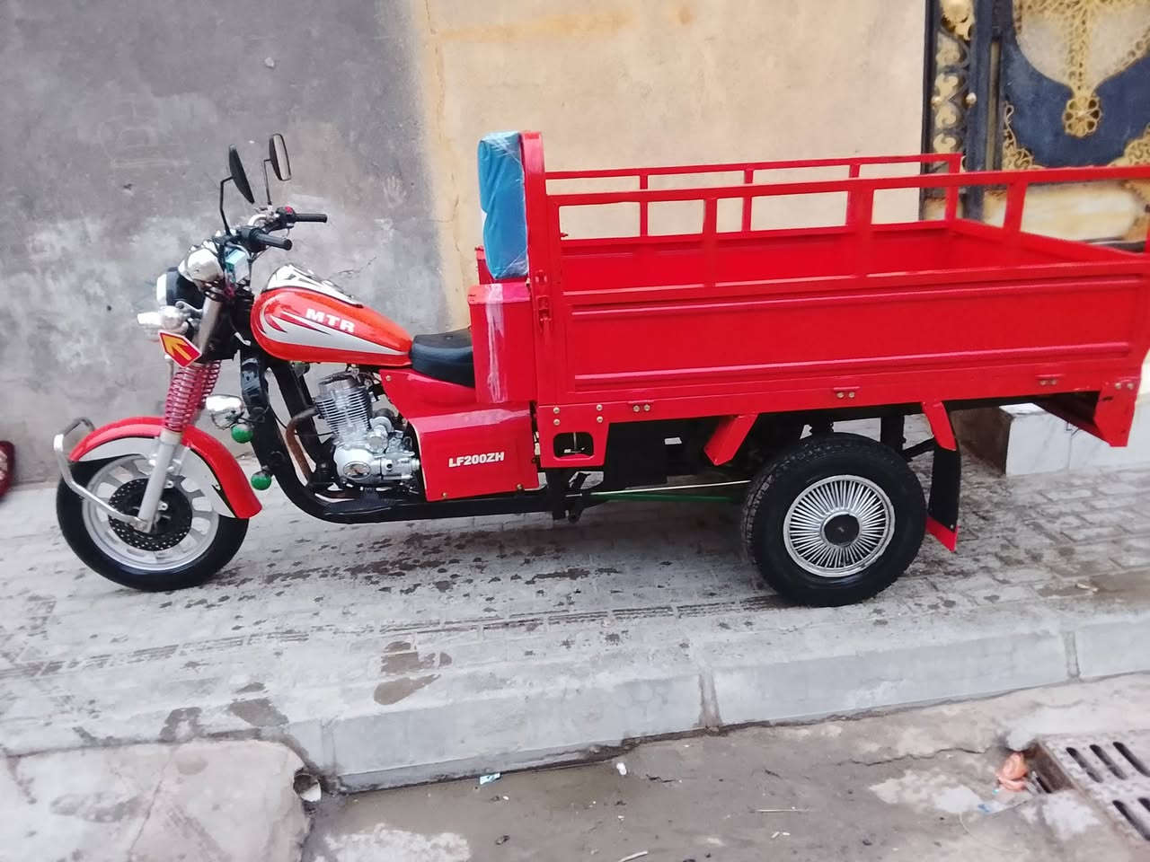 ستوتة سوبر متيار موديل 2019 تعمير خمسة وعشرين وراق السعر مليون سبعمائة وبية مجال  العنوان البصرة الحياني شارع التميم ***********
