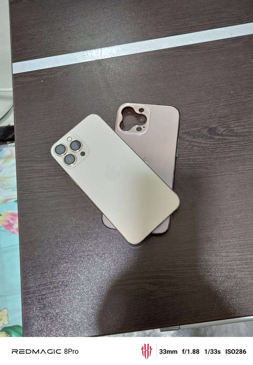 ذاكره / 256 
تك سيم 
جهاز شخط مابي لوك
فيس ايدي شغال  
فقط مبدل شاشا اصلي تفصيخ شرط بلادي 
وبطاريه 100 جهاز اطيك بي شرط وضمان 
للبيع شراي خابر ***********
