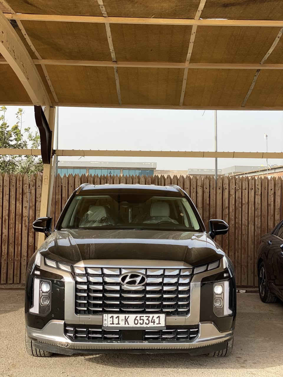 السلام عليكم
بلاسايد موديل 2024كلكرافي فول مواصفات 1/1

وارد أمريكي وحادثها كما موضح بلصوره 

ثلاث قطع تبديل 

رقم بغداد باسمي 
محرك6سلندر 3800

ماشيه السياره 38الف 

رادار امامي خلفي 

5كامرات وكامره 360

تحديد سرعه 

تحديد مسار 

مساج تدفئه تبريد

بانوراما فتحتين

ومايحتاج احجي ع بلاسايد كلكرافي ومواصفاتها 

لمعرفة السعر الاتصال ع هاذا الرقم ***********
