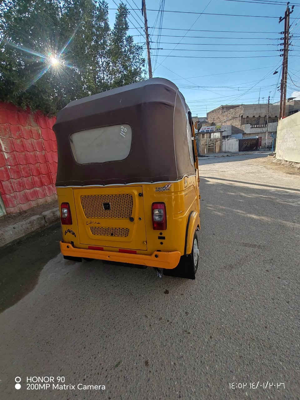 سلام عليكم تكتك للبيع موديل 21 رقم بغداد مكفولة كشر ومكينة
التكتك كاملة مكملة 
السعر 6900 وبيهة حك الجية 
عنواني الحلة باب الحسين
*********** هاذة رقمي بي واتساب
