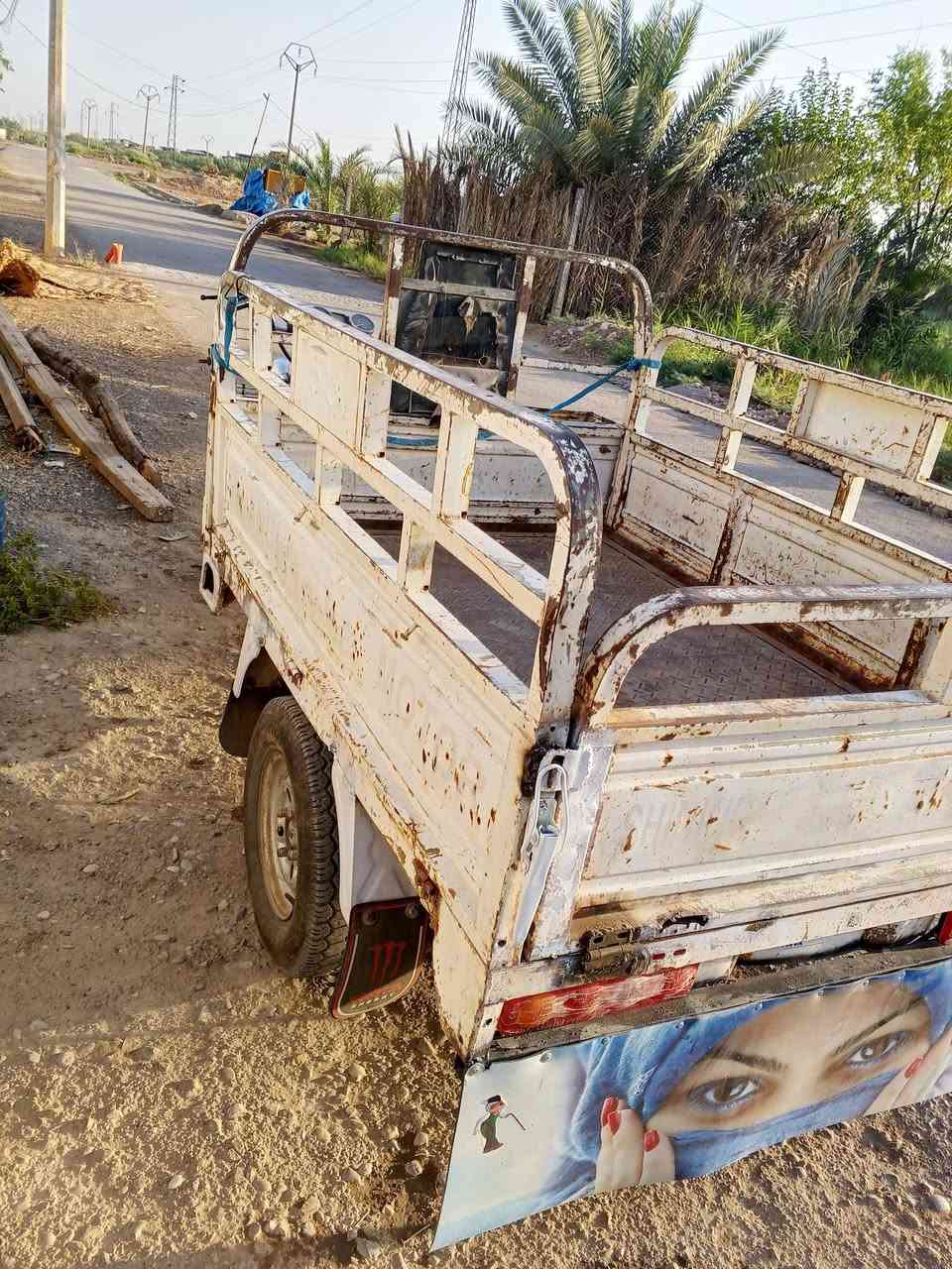 سلام عليكم للبيع ستوته ام الطير موديل 20 ركبه وشاصي ومحرك  مكفولات ليتات وشاير وبك لايت كله شغال  اوراق كامله شرط الترقيم مكان الخالص سعر 900وبيهه مجال ***********
