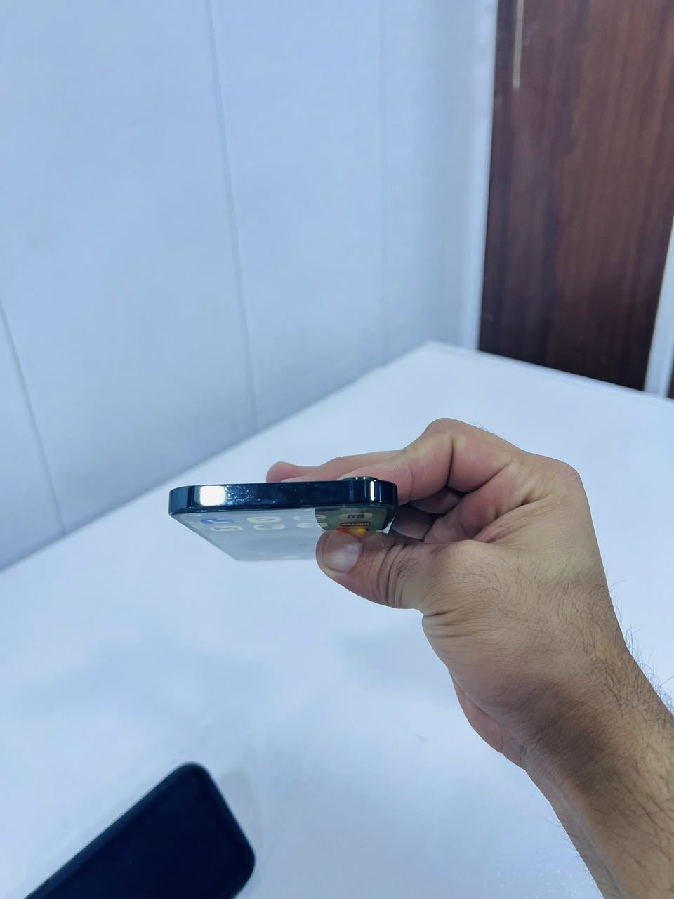 ١٢ برو  مبدل بطاريه ذاكره ١٢٨ بدون كارتونه بس كيبل ***********
