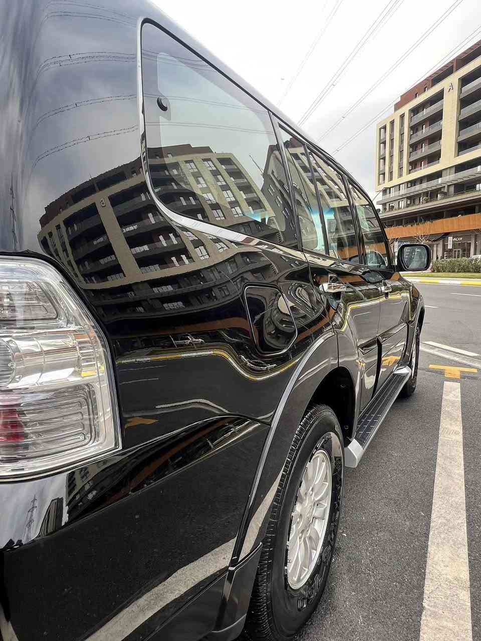 Mitsubishi pajero 2015
میسوبوشی باجیرۆ ٢٠١٥
خلیجی سفری شەریکە
مواسەفات
دوو سویچ بیلادی
حاسە
دەبڵ ئەکسل 4×4
سێ ڕیز کوشن
تەبرید مەرکەزی
مەکینە ٣٥٠٠
بێ بۆیاخو بێ ساردو بێ شوخت بێ پارچە گۆڕین
دەعمی بۆ دەعمی بە شەرت
گێڕو مەکینەی بەشەرت نەکراوەتەوە
هەموم گیانی لەسەر شەریکە ماوە
شوێن سلیمانی
*********** whats app viber
