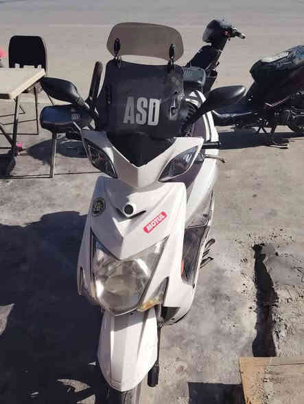 سلام عليكم سكنس لد كوري دراجه خير من الله شلعه معدله مكاني حي اور السعر ب مليون وبيها مجال الرقم ***********
