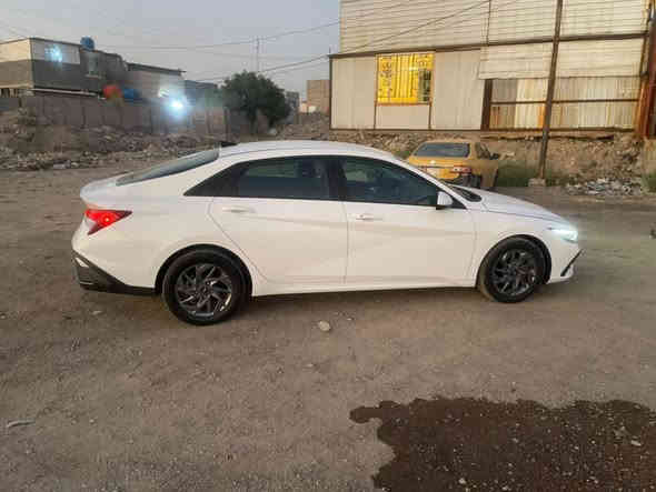 السلام عليكم عندي النترا للبيع موديل 2024 دخول جديد بسمي وراد أمريكي حادث خشم بنيد معدل ع بار فقط بدون صبغ سيارة مكفولة من كلشي السعر 158 مجال بسيط موبايل ***********  عنوان بغداد  ايرباك دركة فقط حادث سيارة مرفق بل صور
