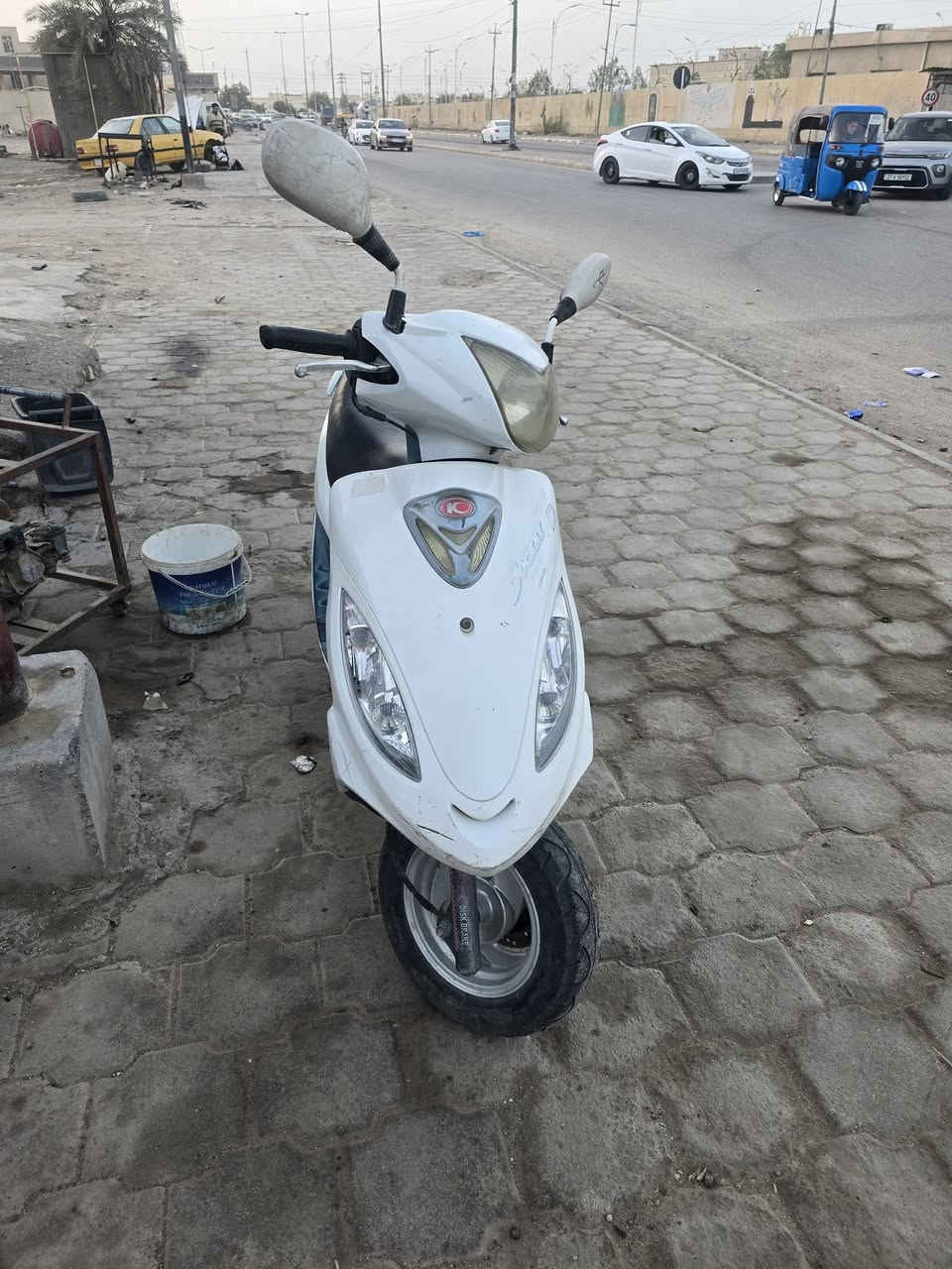 كامكو V2  بوليسي محرك 150 كفاله عامه السعر 800 المكان ناصريه مركز رقم الهاتف ***********
