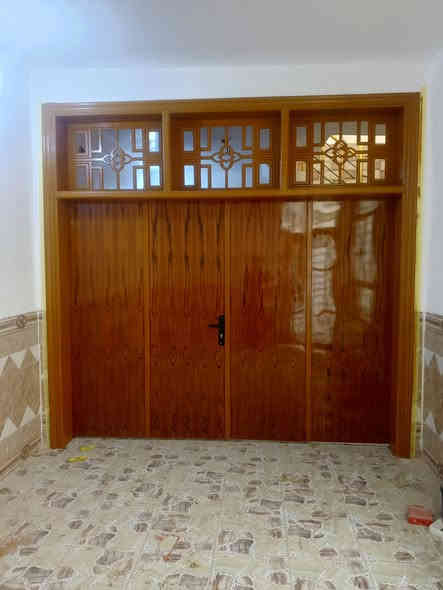 عروض #مكتب_الشكري_للعقار دار سكن 100 م 
🌍 الموقع :النجف الاشرف_  الكوفه شارع المطار السايدين مقابل جوهره العرب قرب شارع
----------------------------------------
🔳  زراعي سند 25
🔳 المساحه 100  
🔳دار سكن زراعي جاهز 
--------------------------------
🧾 تفاصيل البيت 🧾
يحتوي علئ غرفه 
وصاله ومطبخ واستقبال وصحيات داخليه مع مكشوفه 
صب كونكريت الأساس والسقف بناء طابوك درجه اولى 
يبعد عن الشارع ٥٠ م 
كافه الخدمات متوفره 
------------------------------
سعر البيع ٦٨مليون 💷
☎️ للاستفسار 
واتساب ***********
***********
🛣️عنوان المكتب النجف الأشرف _ الكوفه شارع المطار السايدين مقابل جوهره العرب مباشرتٱ مكتب الشكري للعقار
