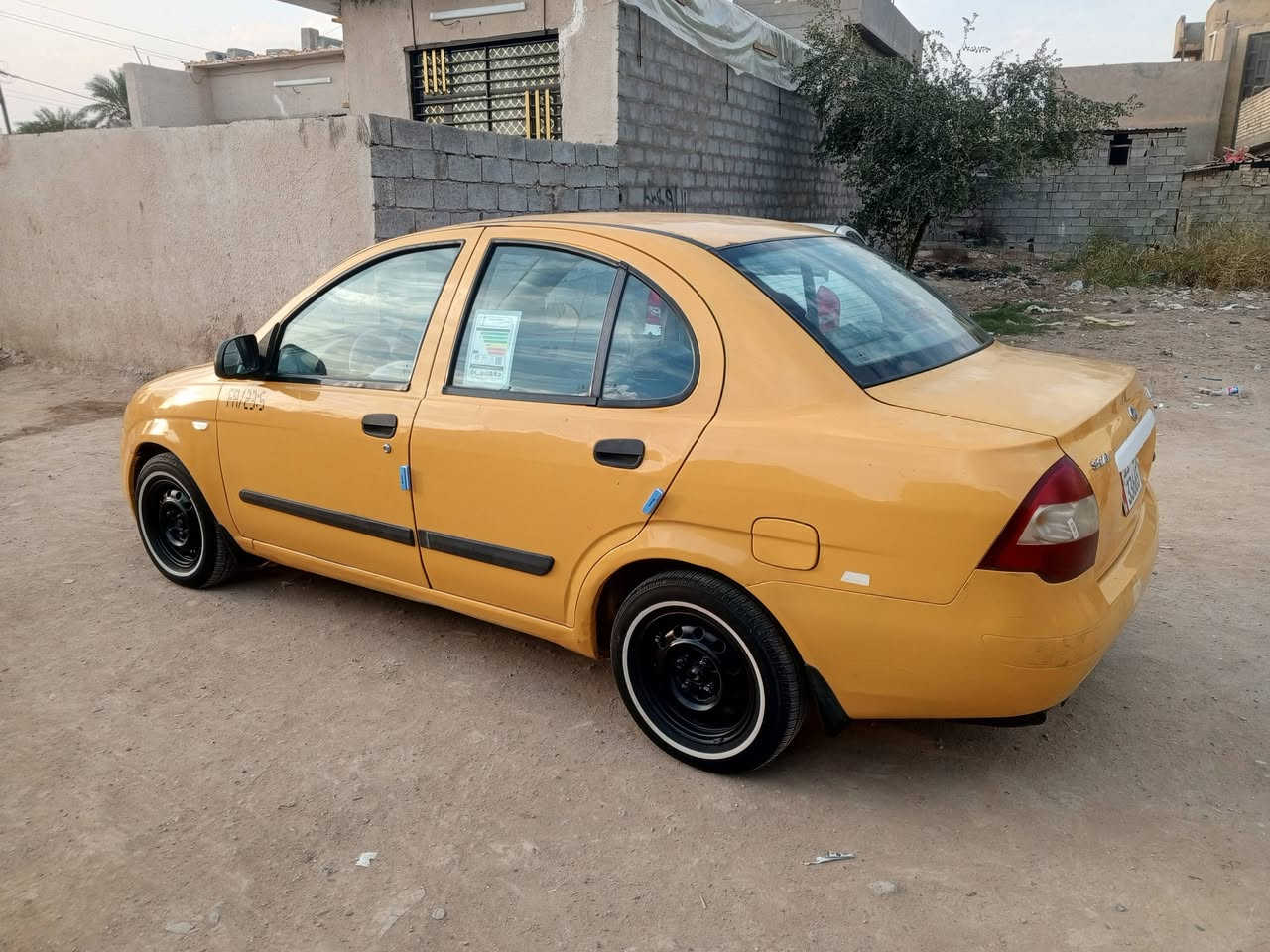 سلام عليكم طيبه موديل 15سياره مكفوله كفاله عامه بسمي هيئه مصفره سنوية ل 28 /صدر مكينه كير تخم تاير جيد جداً سعر 38 بيها مجال العنوان بغداد الدوره ***********
