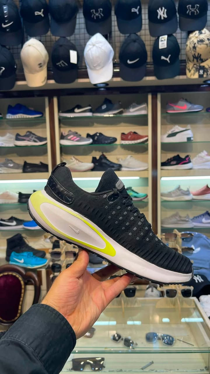 Nike React 🔥
بالة اوربية اورجينال 💯

القياس:  ٤٠،٥

طول:  ٢٥،٥

توصيل السعر راسلني خاص 📩


**إذا كنت صاحب هذا الإعلان وتريد حذفه لأي سبب، رجاءا أرسل رسالة إلى الدعم الفني**