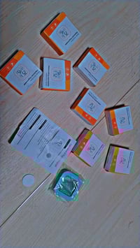 مقياس رطوبة وحرارة • ٨ قطع • توصيل مجاني