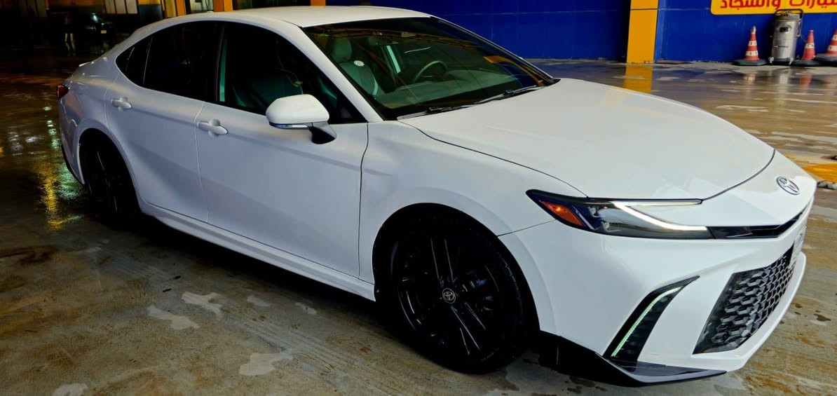 للبيع كامري se موديل 25 هايبرد لون ابيض ثلجي حادثها بنيد بدون دواخل ارباك دركه ماشيه 8000 سياره دخول جديد تترقم باسم المشتري مكانها سامراء ***********
باقي التفاصيل اتصال او واتساب سامراء, صلاح الدين
