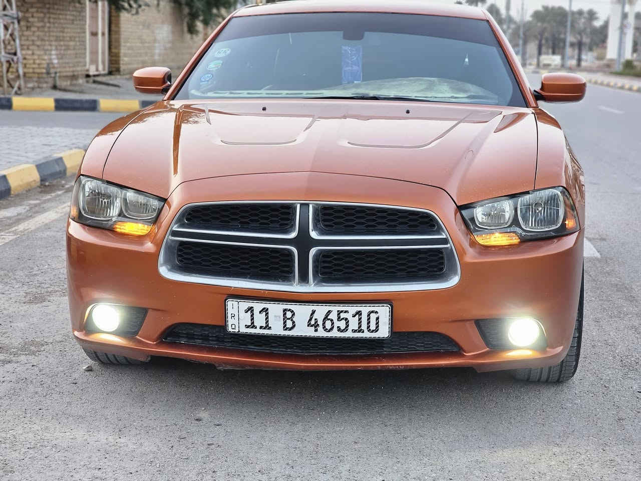 السلام عليكم جارجر موديل 2011
رقم بغداد مشروع وطني سنويه لغايه ال 29 تحويل مباشر 
سياره وارد كندي بدون حادث بل العراق بيها بس باب صبغ سونار مرفق بلمنشور 
سياره مكينه قبل شهر مبدله جديده مكينه وكير كفاله
سياره جاهزه من تخم تاير حداديه جديده تبريد ثلج
السعر / 140وبيها مجال 
المكان واسط قضاء الحي 
الاتصال والاستفسار / ***********
