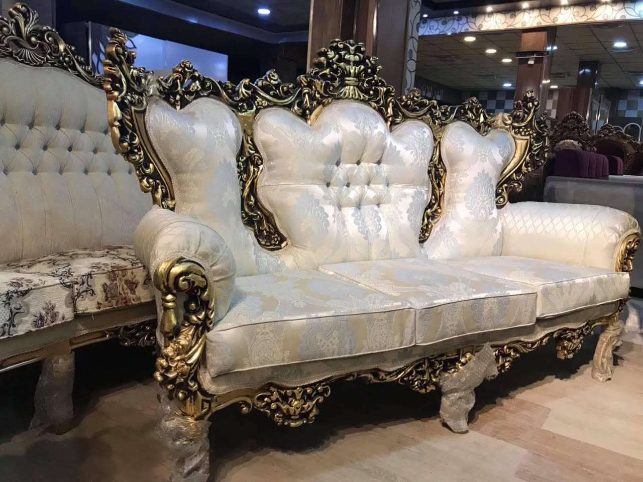 تخم ملكي 10 مقاعد ب500 بي مجال


**إذا كنت صاحب هذا الإعلان وتريد حذفه لأي سبب، رجاءا أرسل رسالة إلى الدعم الفني**