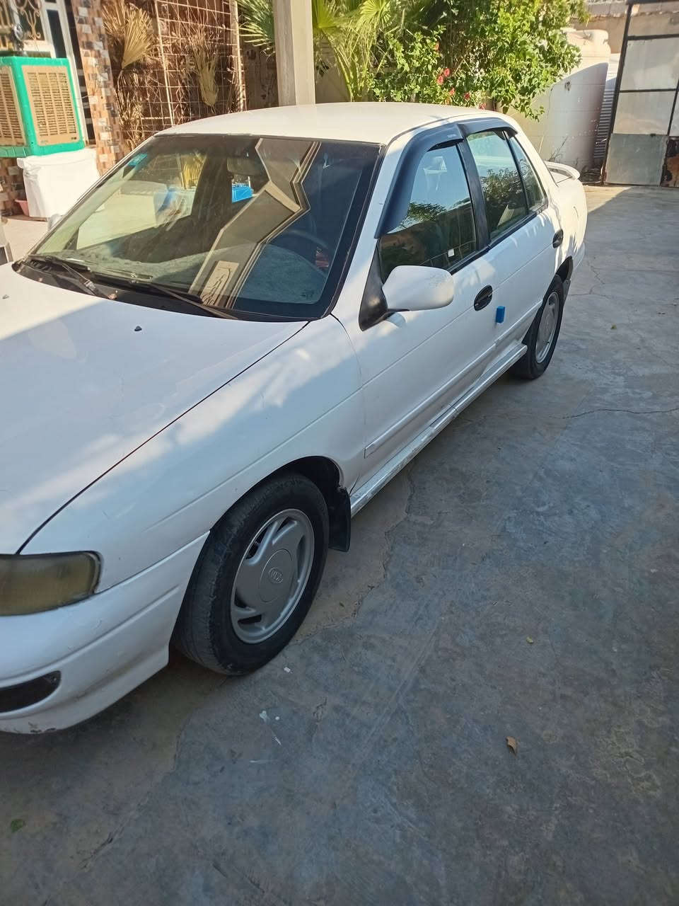 سيفيا95 كامله على الخير مناقصه شي تبريد ثلج باتري جديد كيجات كلها شغاله كهربائات بلكامل شغاله دوشمه ودشبول وبطاين تخبل مكفوله من الكص والضربه بس مصبوغ حزام فقط السياره كلش حلوه بغداد ومكاني لف بلنشر بسم اخي وهاذا رقمابغداد 9 نيسان السعر32 للاتصال  *********** مك
