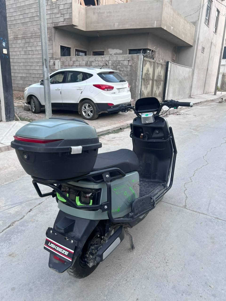 اوباما
اوباما شحن للبيع 
ملف وعقل شرط  ملف 2000

بطاريات 6 كبار شرط فحص 
بدون اي كسر او فطر نضيف 
يمشيك 40 لي 50 كيلو حسب سرعه 
تشغيل عن بعد دبل اشاير لايت عالي وناصي 
عنوان موصل ايسر حي الكندي 
*********** بي وتساب 
سعر 460 بي مجال
