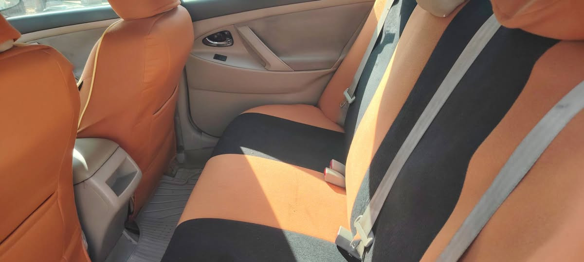 السلام عليكم ورحمة الله
كاميري موديل 2009 للبيع
2400 محرك 4 سلندر بيها صبغ بس لا حزام ولا عام مابيها تبديل... جاهزة الحمدلله  سرعة افتر يوم كامل بيها ومنظومة بانزيين  جديده (نوزلات.. كلاص فيت بم.. قاعده  ومجول هم مبدل) بدلته قبل ايام تقريبا. تبريدها اقسم بالله شغال 
صدر قبل اشهر وجاهز  رقم بغداد انكليزي.. ب اسمي الفلوجة مكان 

السعر ٧٨ ورقة قابل للتفاوض 

***********
