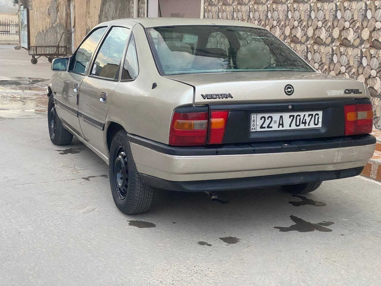 السلام عليكم
فكترا 1991
محرك 20.. 
كيرتوماتيك ..
صدر بشرط ..
صبغ عام جماليه ..
طخم اطارات جديد ..
سنويه 2025.. 
رقم اربيل انگليزي.
مكان السياره كركوك ..
سعر 39$..
*********** وتساب 
مكلف بالنشر ../ 
لا تبعث  طلب صداقه 
الطبات عندي مقبطه ادخل خاص
../ كل السيارات انزلها ستوري ../
