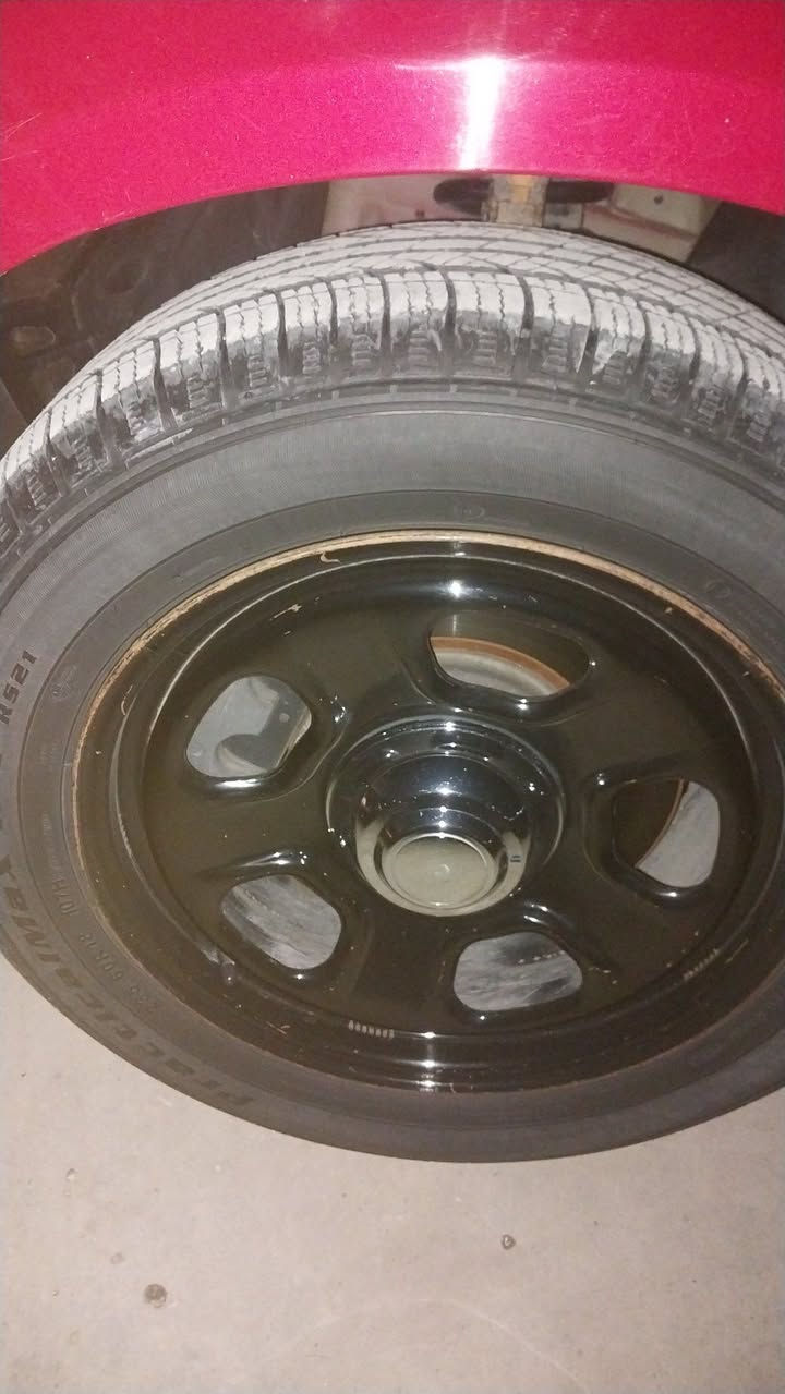 سلام عليكم  ويل بوليسي جاجر اوباما فورويل  هوه وتايراته تاير كابسن انتاج ٢٥ 

***********
