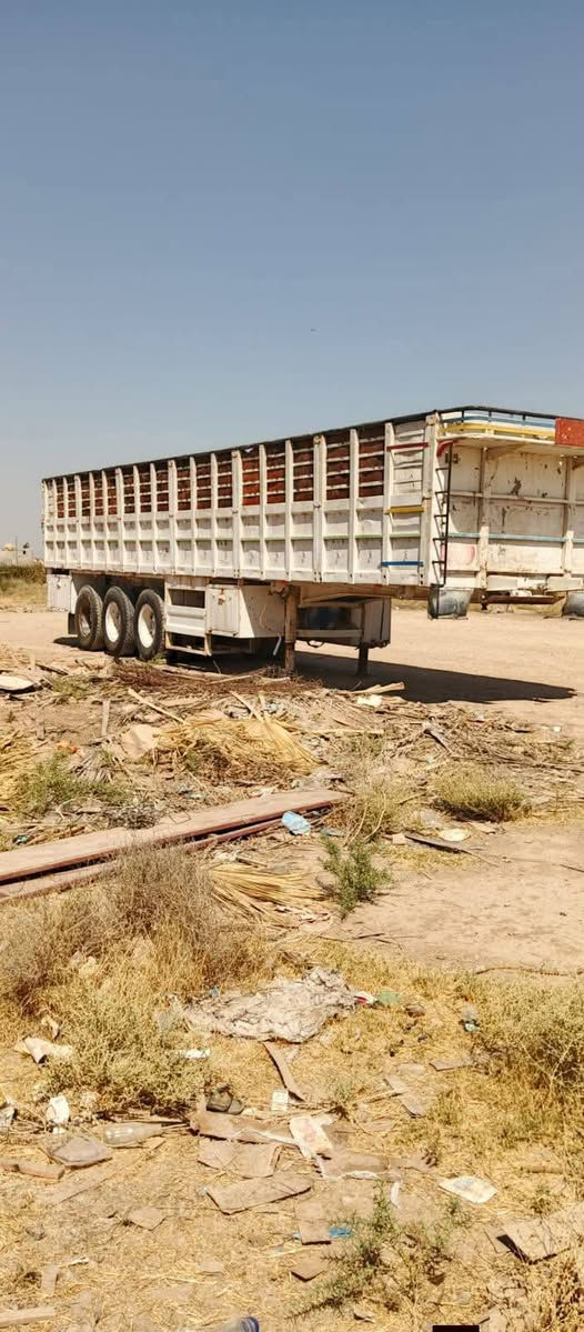 سلام عليكم عربانه البيع دناكير 16مربع تخم تاير المكان بغداد ***********
