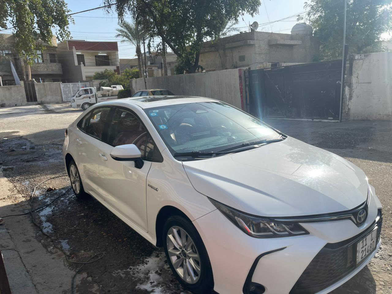 سلام عليكم من رخصه مدير الكروب  كورله موديل ٢٣ ماشيه ٦٠٠٠٠الف بسمي سياره مكفوله مابيه سي بس المشر عليه صخه خفيفه مواصفات  سياره فول معروضه ١٤٥ وبيه مجال حق الجيه مكاني بغداد الزعفرانيه *********** واسف على الطاله
