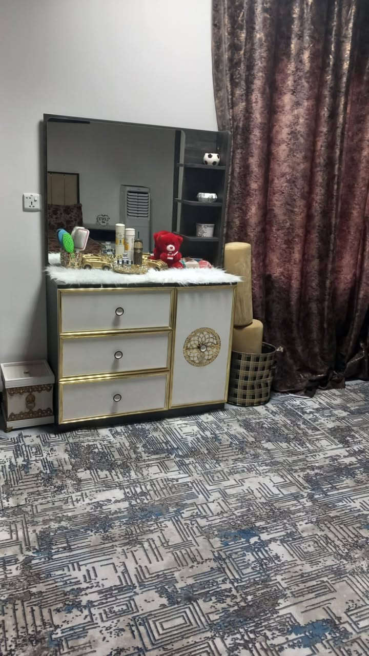 غرفة تركية اخت الجديدة عنوانها القادسية/ السعر ٤٥٠ وبيها مجال


**إذا كنت صاحب هذا الإعلان وتريد حذفه لأي سبب، رجاءا أرسل رسالة إلى الدعم الفني**
