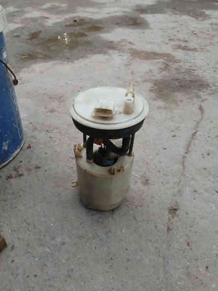 السلام وعليكم البيع مكان بغداد جديده مال سنتره خليجي ***********
