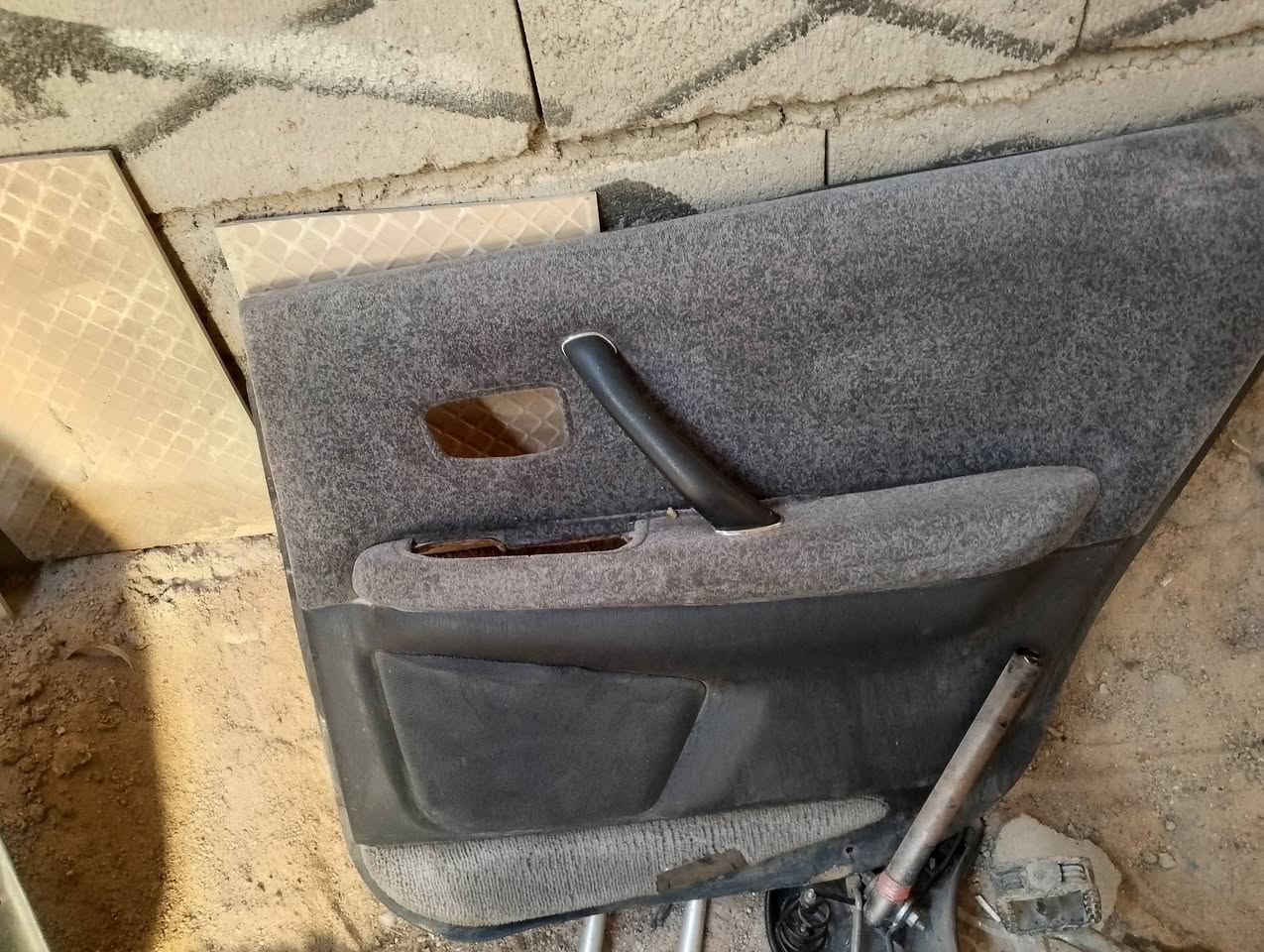 قراض مال محور كلمن وسعرها عنواني البصره الزبير تواصل ***********
