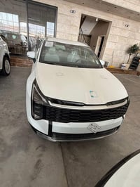 معرض احمد جاسم لتجارة السيارة الحديث العنوان _ بغداد معرض النهضة _ الف...