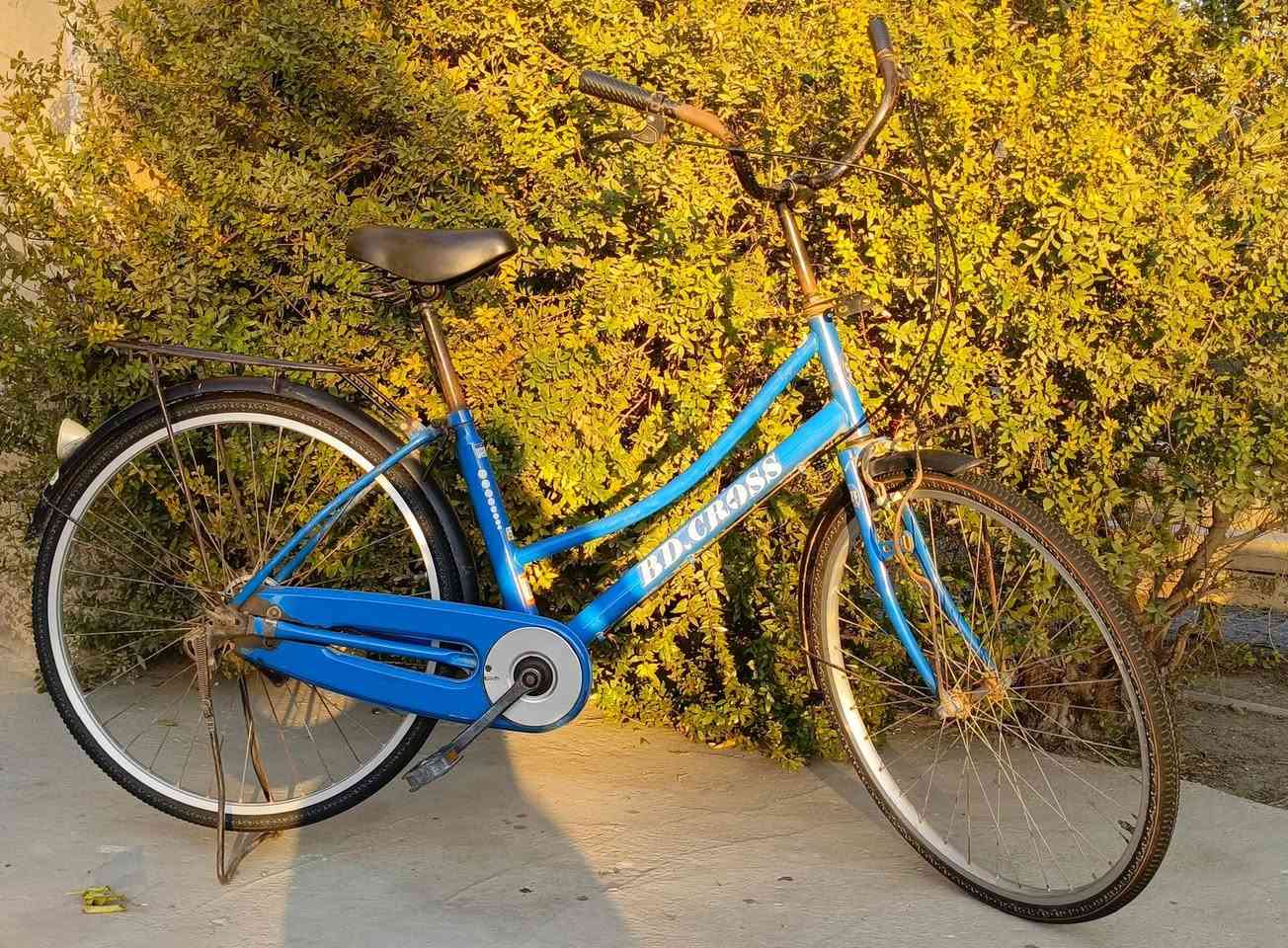 بايسكل للبيع بناتي اصلي مال باله السعر 80 الف للاستفسار الرقم ***********
